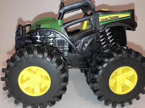 John deere monster - john, treads